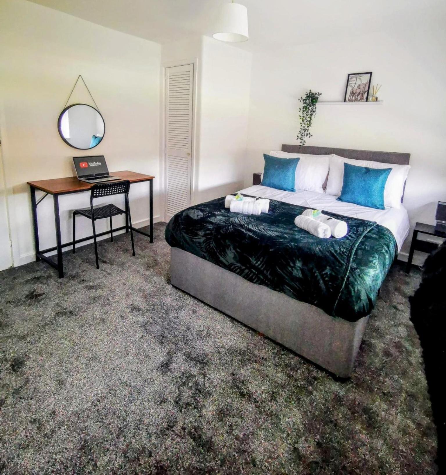 No 7 - Bright, Spacious 3 Bed Home With Parking & Wifi Хайтън Екстериор снимка