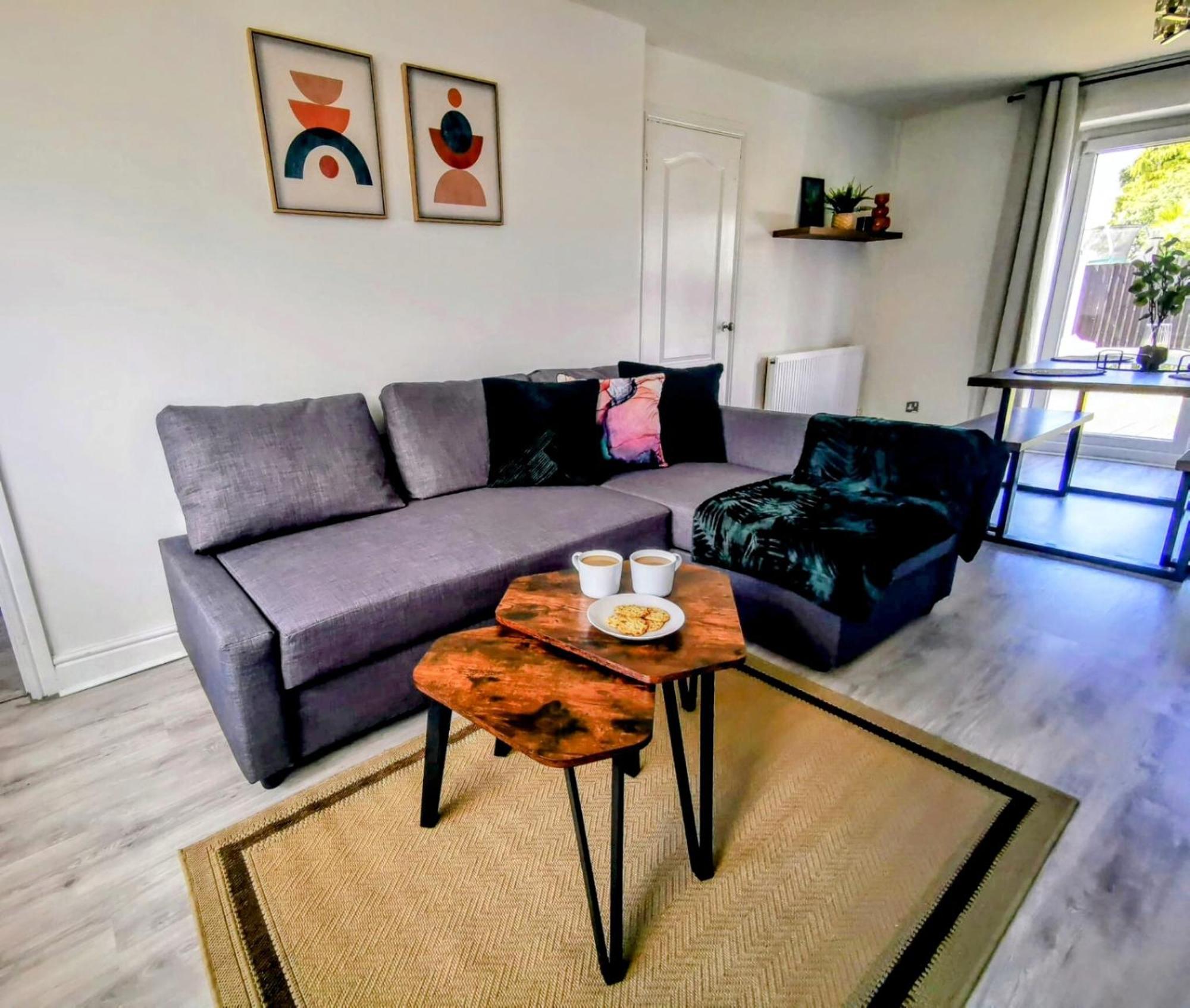 No 7 - Bright, Spacious 3 Bed Home With Parking & Wifi Хайтън Екстериор снимка